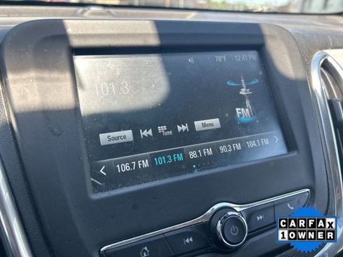 Used 2018 Chevrolet Equinox LS FWD image 20
