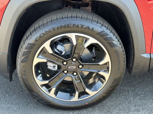 New 2026 Chevrolet Equinox LT FWD image 23