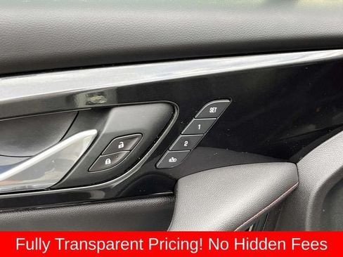 Used 2021 Chevrolet Blazer RS w/ Enhanced Convenience Package AWD/4WD image 27