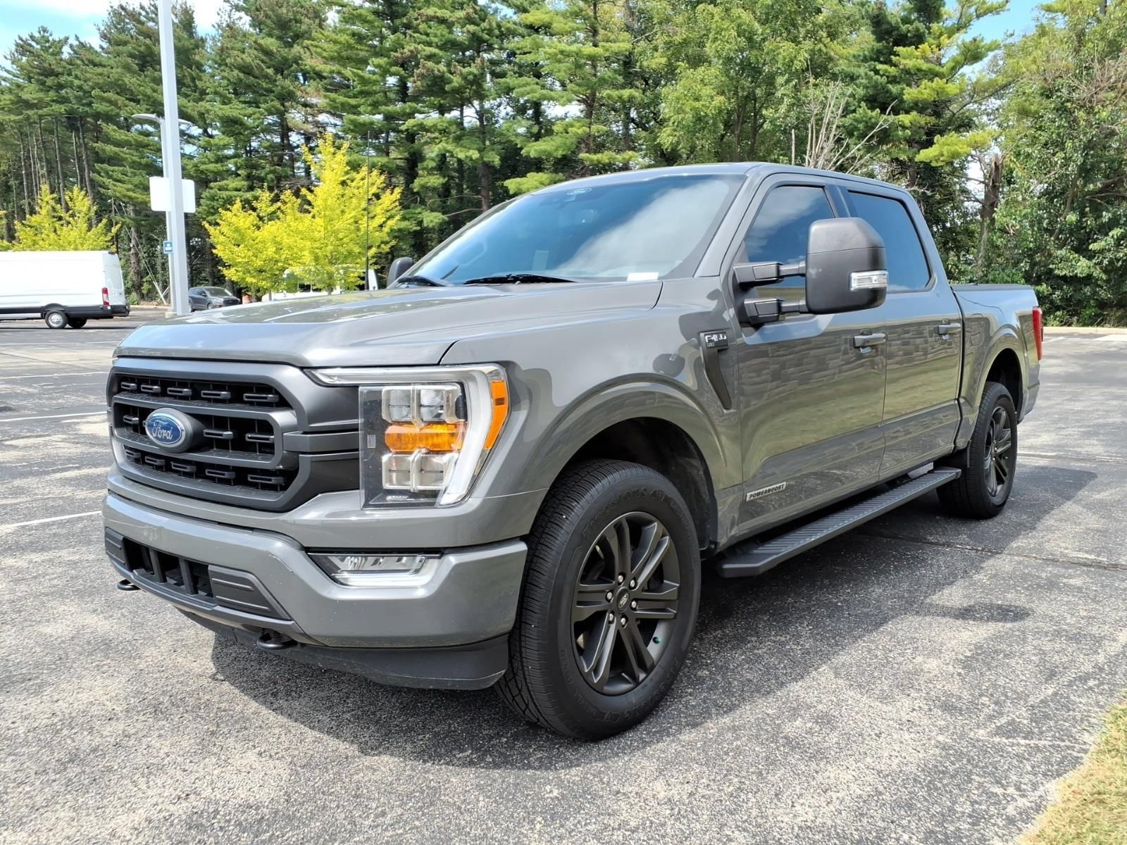 Used 2021 Ford F150 XLT w/ Equipment Group 302A High AWD/4WD image 4