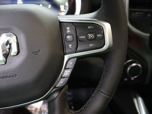 New 2026 RAM 1500 4x4 Crew Cab image 26