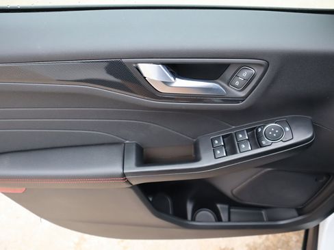 New 2026 Ford Escape ST-Line w/ Tech Pack #1 FWD image 16