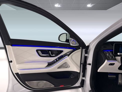 New 2026 Mercedes-Benz S 63 AMG S image 17