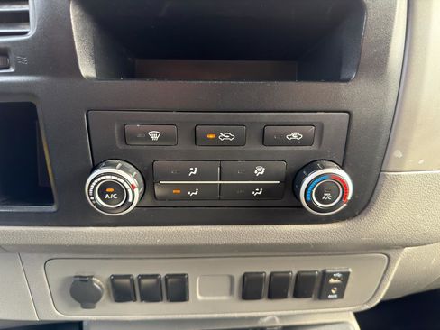 Used 2018 Nissan NV 1500 S image 21