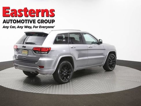 Used 2017 Jeep Grand Cherokee Altitude AWD/4WD image 40