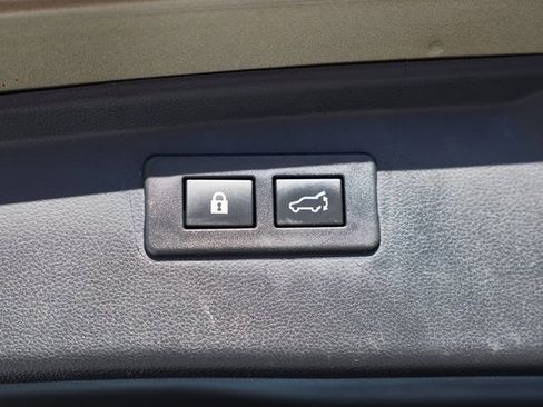 Certified 2023 Subaru Outback Limited image 13