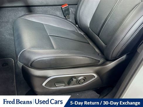 Used 2025 Jeep Wagoneer Series II w/ Premium Group I image 22