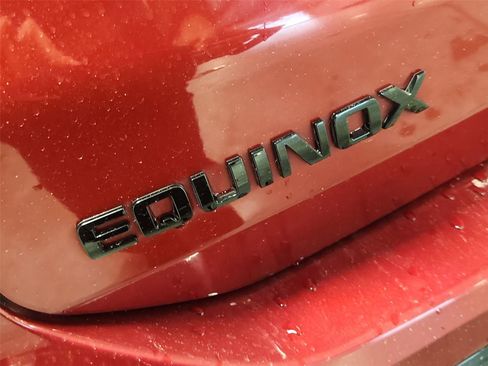 Used 2024 Chevrolet Equinox RS FWD image 30