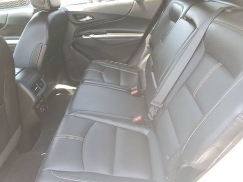 Used 2022 Chevrolet Equinox Premier AWD/4WD image 13