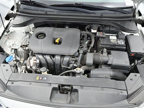 Used 2020 Hyundai Elantra SEL w/ Cargo Package (C1) FWD image 29
