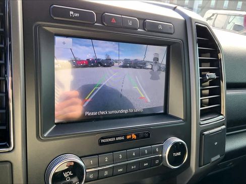 Used 2020 Ford Expedition Max XLT image 28