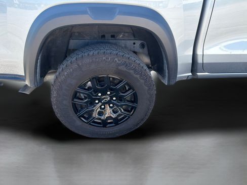 Used 2026 Chevrolet Colorado Trail Boss AWD/4WD image 29