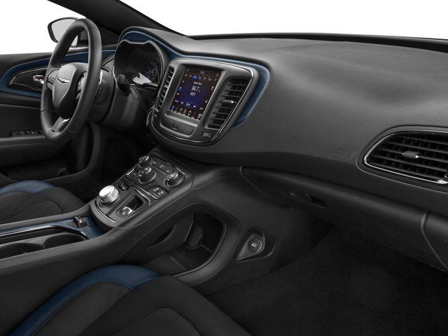 Used 2016 Chrysler 200 S FWD image 18