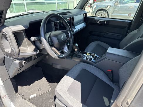 Used 2025 Ford Bronco Big Bend AWD/4WD image 9