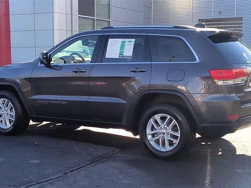 Used 2017 Jeep Grand Cherokee Laredo w/ Quick Order Package 23E image 6