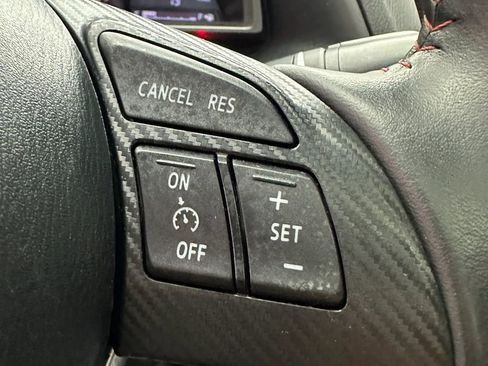 Used 2016 MAZDA MAZDA3 i Grand Touring image 14