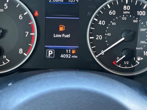 Used 2025 Nissan Sentra S image 27