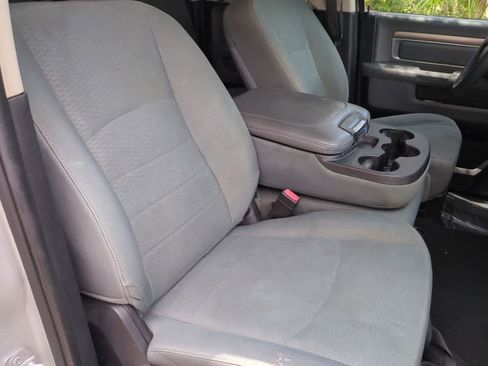 Used 2016 RAM 1500 Classic SLT RWD image 21
