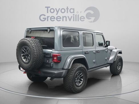 Used 2025 Jeep Wrangler Unlimited Rubicon AWD/4WD image 15