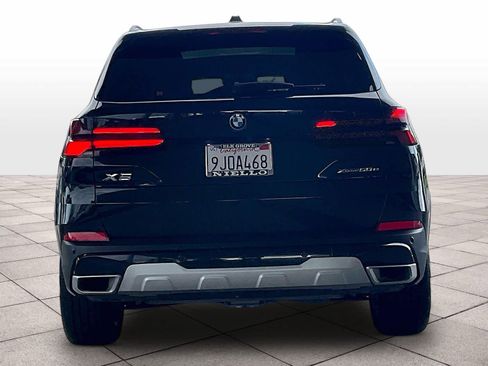 Used 2024 BMW X5 xDrive50e w/ Parking Assistance Package AWD/4WD image 7