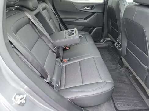 New 2026 Chevrolet Equinox LT w/ Convenience Package II image 23