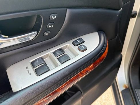 Used 2004 Lexus RX 330 AWD w/ Premium Pkg image 9