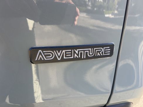 Used 2020 Toyota RAV4 Adventure AWD/4WD image 9