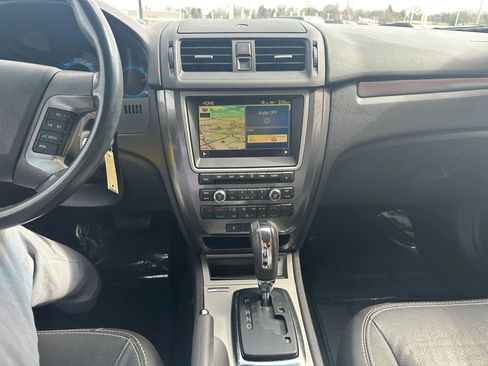 Used 2010 Ford Fusion SEL FWD image 17
