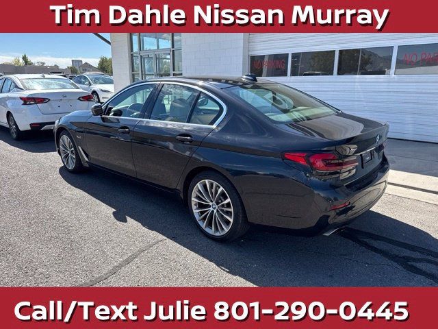 Used 2023 BMW 530e xDrive w/ Convenience Package AWD/4WD image 12