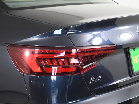 Used 2018 Audi A4 2.0T Prestige w/ Prestige Package image 33