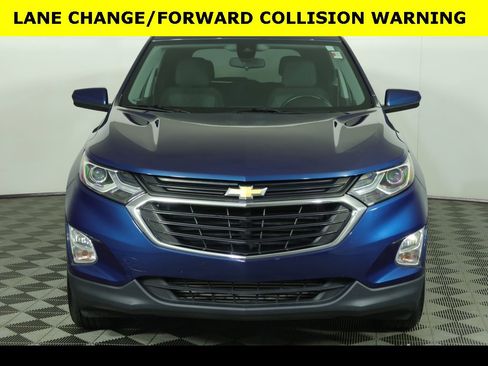Used 2020 Chevrolet Equinox LT w/ Driver Convenience Package image 4