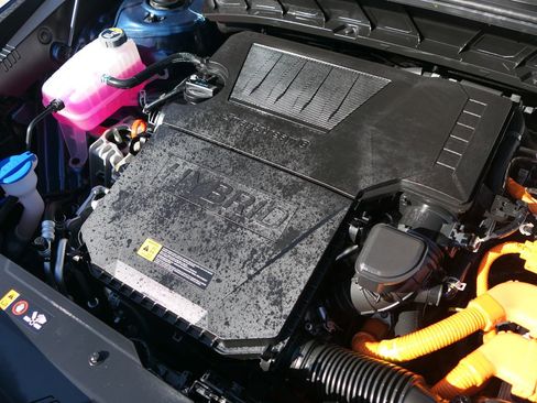 Used 2025 Kia Niro EX image 28