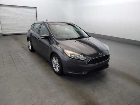 Used 2016 Ford Focus SE FWD image 13