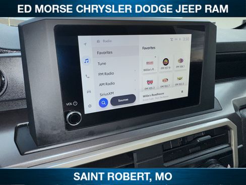 Used 2025 Toyota Tacoma SR5 image 16