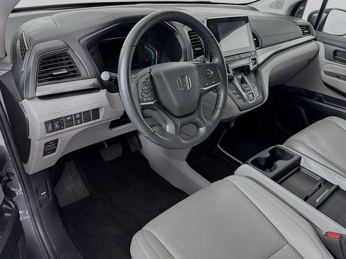 Certified 2023 Honda Odyssey EX-L image 9