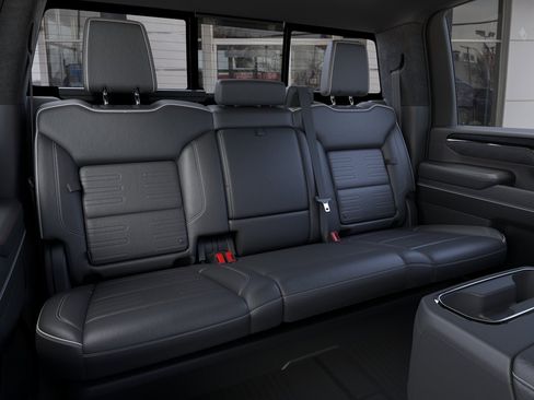 New 2026 GMC Sierra 2500 AT4X w/ LPO, Black Badging Package AWD/4WD image 17