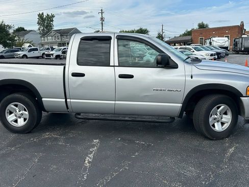 Used 2003 Dodge Ram 1500 Truck 2WD Quad Cab image 4