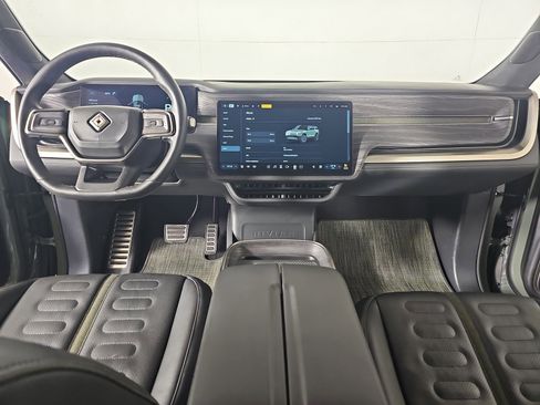 Used 2022 Rivian R1S Launch Edition image 26