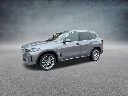 Used 2024 BMW X5 xDrive40i w/ Premium Package image 10