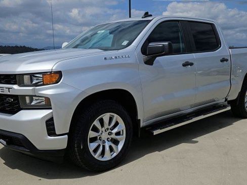 Used 2021 Chevrolet Silverado 1500 Custom RWD image 4