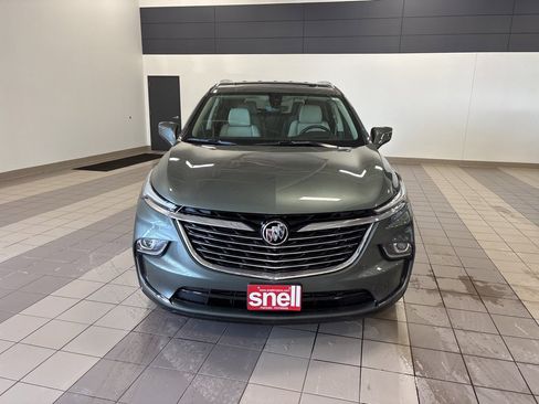 Used 2023 Buick Enclave Premium w/ Experience Buick Package image 8