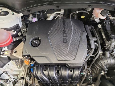 Used 2023 Hyundai Santa Fe SE image 30