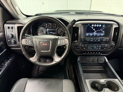 Used 2017 GMC Sierra 2500 SLT w/ Duramax Plus Package image 18