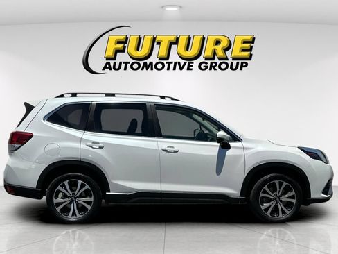 Used 2023 Subaru Forester Limited AWD/4WD image 2