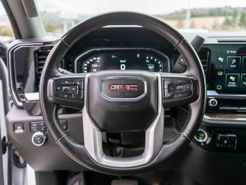 Used 2024 GMC Sierra 3500 SLE w/ SLE Convenience Package image 14