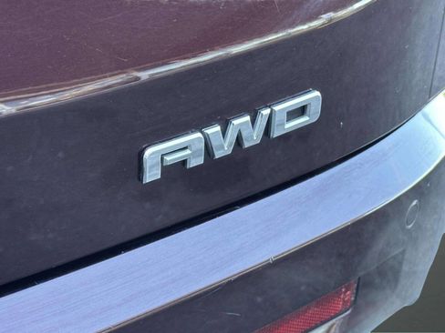 Used 2017 GMC Acadia Denali w/ Technology Package image 5