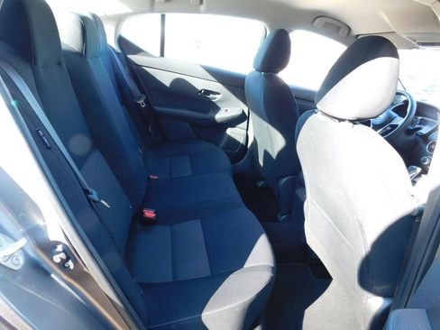 Used 2024 Nissan Sentra SV image 5