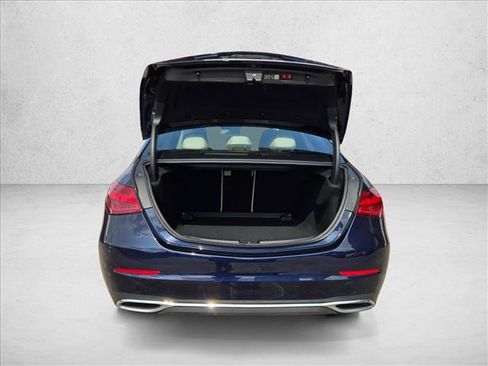 Used 2022 Mercedes-Benz C 300 Sedan image 7