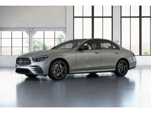 Certified 2022 Mercedes-Benz E 350 4MATIC Sedan image 39