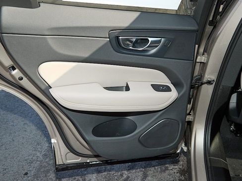 New 2026 Volvo XC60 T8 Plus w/ Protection Package Premier image 18